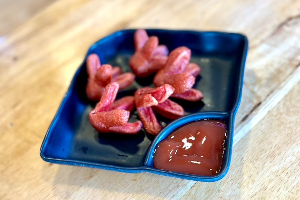 ไส้กรอกแดง / Fried Sausage