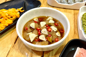 กุ้งดองซี๊อิ้ว / Fresh raw marinated shrimp