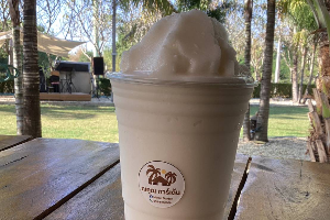 น้ำมะพร้าวปั่น