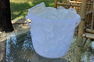 น้ำแข็ง