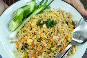 ข้าวผัดไข่