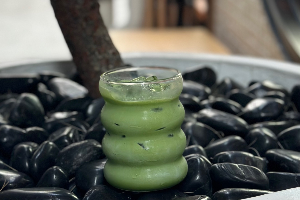 Matcha Latte (Nishio)