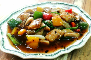 ราดหน้าปลากะพงเต้าซี่