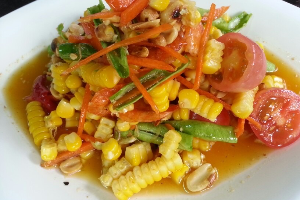ตำข้าวโพดไข่เค็ม