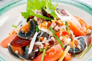 ยำไข่เยี่ยวม้า