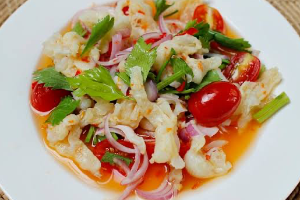 ยำเล็บมือนาง