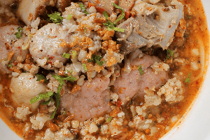 ก๋วยเตี๋ยวแซ่บวาไรตี้