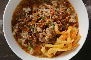 ก๋วยเตี๋ยวต้มยำโบราณแห้ง