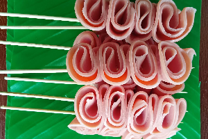 โบโลน่าไก่