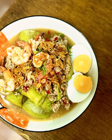 ยำมะเขือยาว (Eggplant Salad)