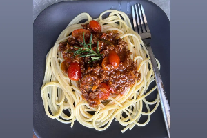 Spaghetti Tomato Sauce with Beef