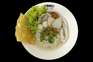 ก๋วยเตี๋ยวลูกชิ้นปลารวมมิตร