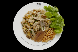 ก๋วยเตี๋ยวคั่วไก่