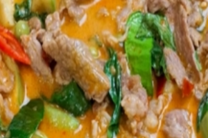 แกงเนื้อมะเขือพวง