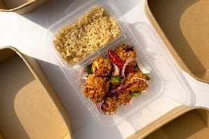 ลาบอกไก่ก้อน (อบ)