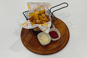 040 Wedge Cut Fries