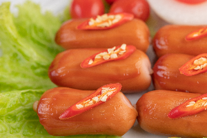 ไส้กรอกชมพู