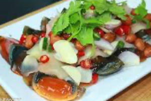 ยำไข่เยี่ยวม้า