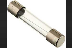 E6 ฟิวส์ 3 แอมป์ LOTALLV1FUSE3A