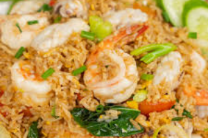 ข้าวผัดทะเล