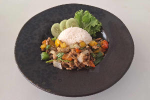 Rice + Stir-fried black pepper ข้าว + ผัดพริกไทยดำ