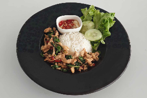 Rice + Pad ka praw ข้าว + ผัดกะเพรา