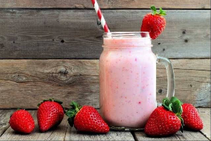 Iced Strawberry Milk