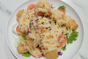 กุ้งทอดสลัดครีม