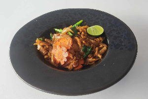 Pad See Ew ผัดซีอิ้ว
