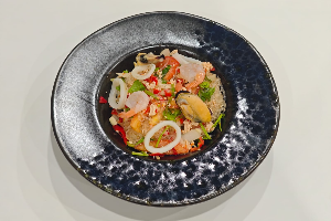 Spicy Glass Noodle Salad ยำวุ้นเส้นรวมมิตร