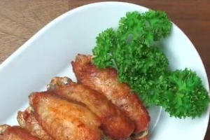 ปีกไก่ทอดน้ำปลา Fried chicken wing sauce