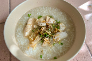 ข้าวต้มปลา