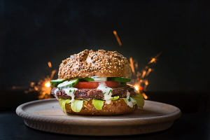 Chicken burger (ไก่)
