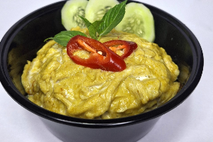 ข้าวไข่ข้น แกงเขียวหวาน