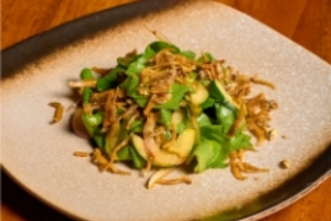 Thai green salad