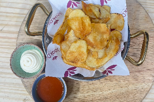 In-house made potato chips