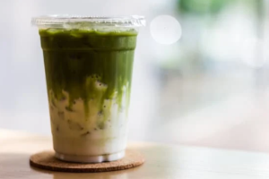 มัทฉะลาเต้ Oat Milk เย็น - Iced Matcha Latte Oat Milk