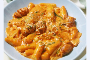 로제떡볶이 Rose tteokbokki - โรเซ่ต็อกบกกี