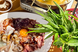 แจ่วฮ้อนชุดรวม