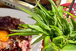 แจ่วฮ้อนชุดหมู