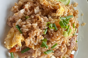 ข้าวผัดหมู