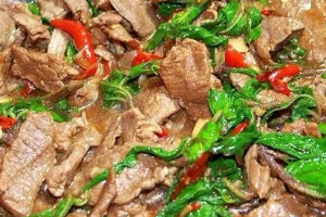 ข้าวกระเพราเนื้อ