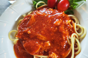 สปาเก็ตตี้ซอสมะเขือเทศ