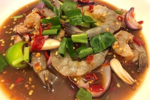 ตำกุ้งสด