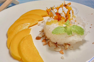 MANGO STICKY RICE
