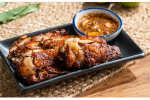 ไก่ย่าง น้ำจิ้มแจ่ว