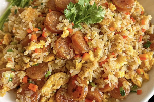 ข้าวผัดกุนเชียง