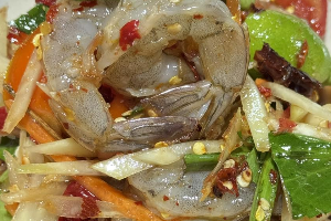 ตำกุ้งสด