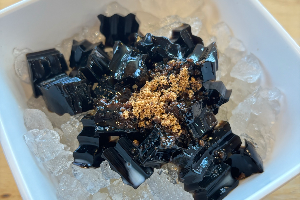 เฉาก๊วย / Thai grass jelly