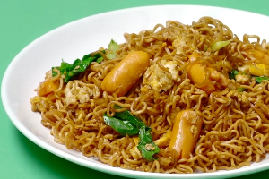 ผัดมาม่า